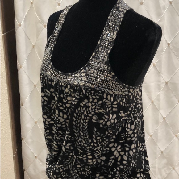 Express Razorback Tank - Picture 2 of 8